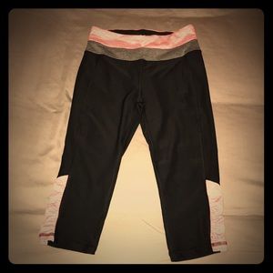 Active capri leggings